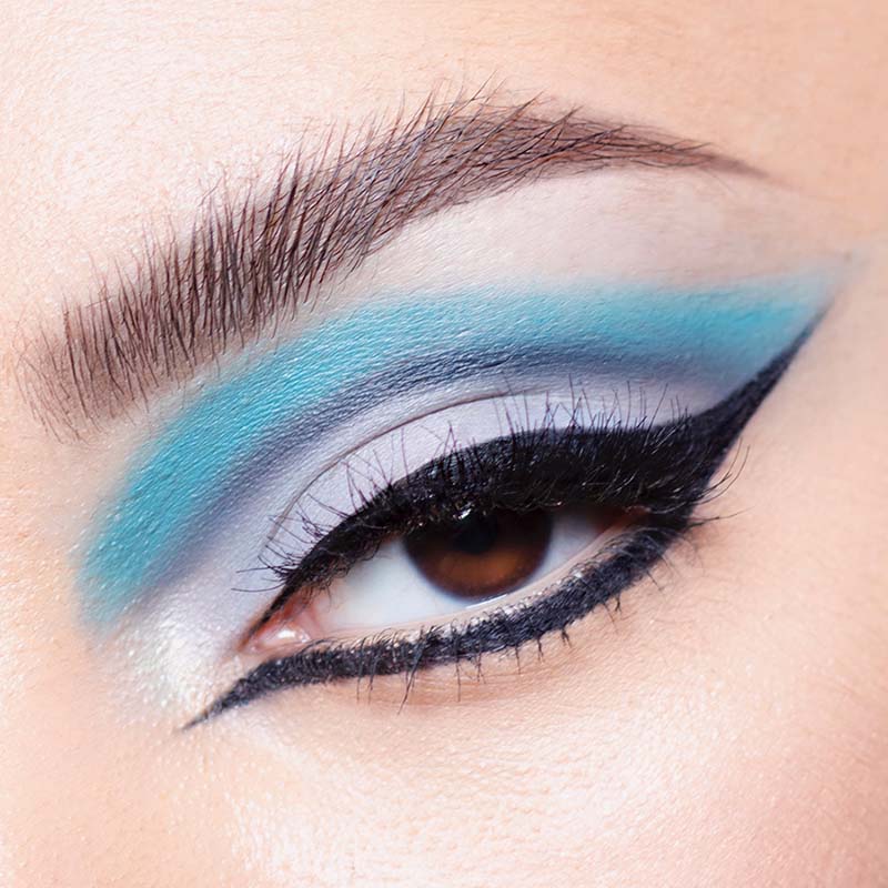 Online MUA training course Art of Colors